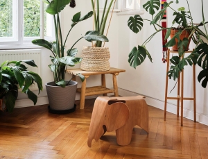 Eames Elephant (Plywood) Am.cherry