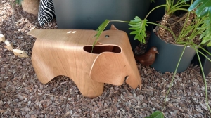 Eames Elephant (Plywood) Am.cherry