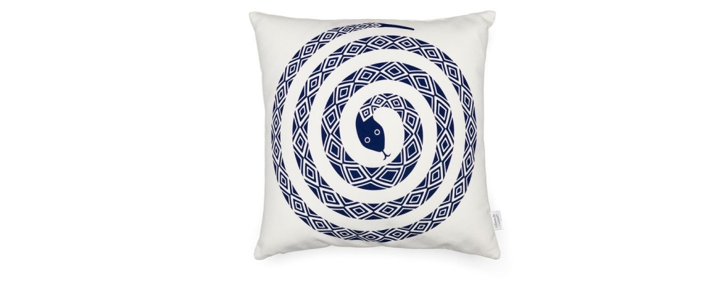 Graphic Print Pillows Snake, ultramarine