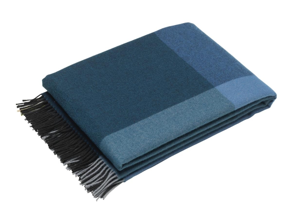 Colour Block Blanket black-blue